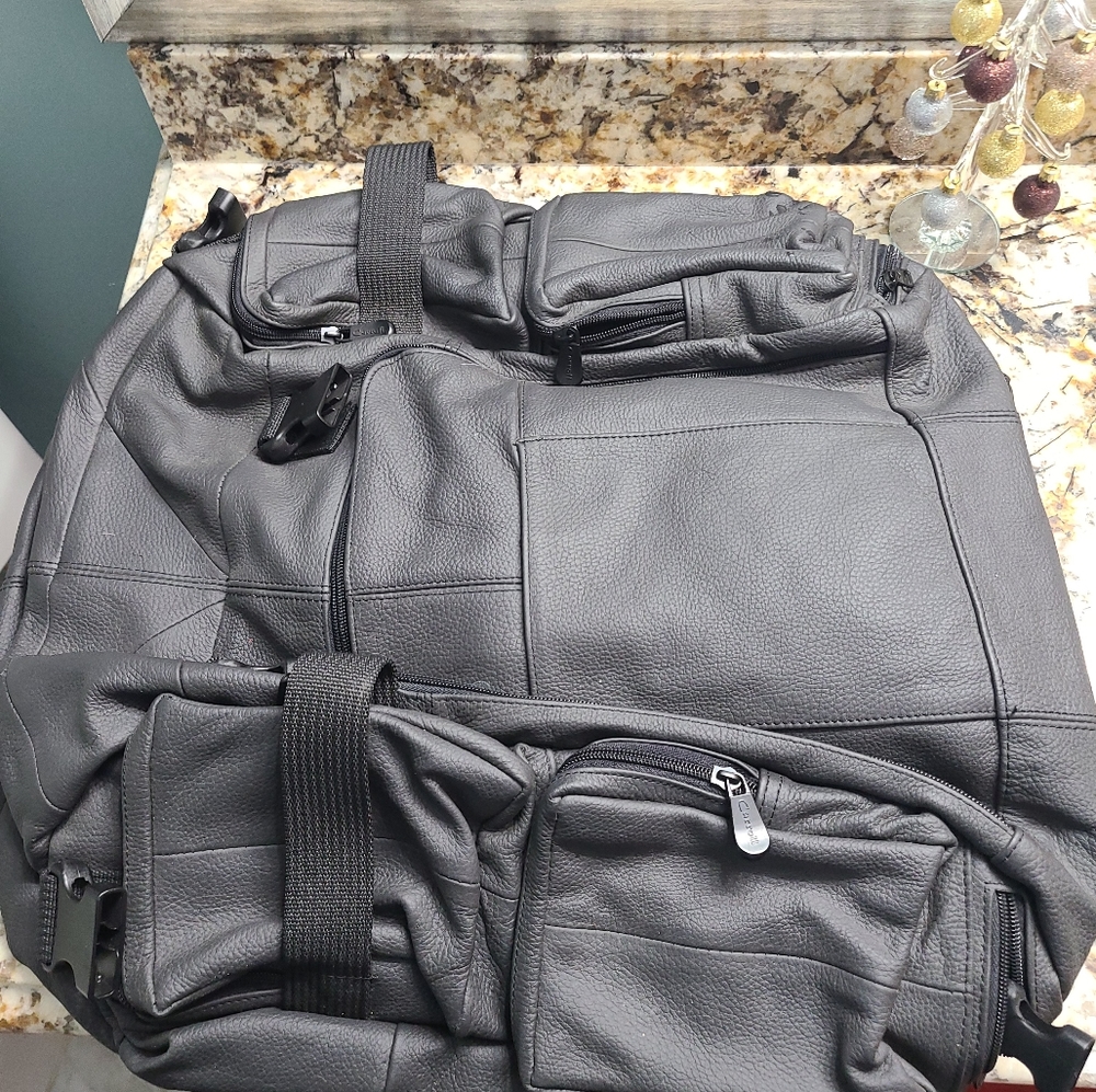 2 Piece Carroll Leather Motorcycle Traveling Luggage